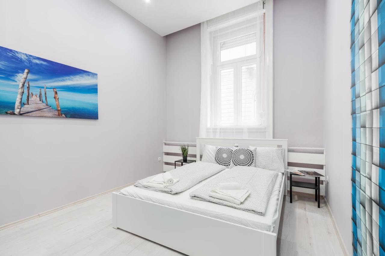 City Centre Apartment Budapest Exteriör bild